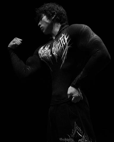 Breathe Divinity · Compresión hoodies