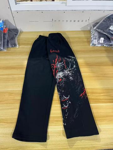Breathe Divinity · Pantalones