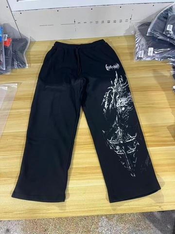 Breathe Divinity · Pantalones