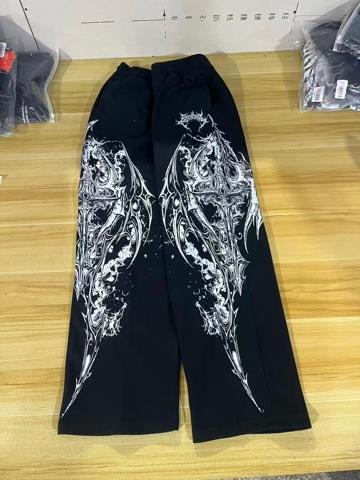Breathe Divinity · Pantalones