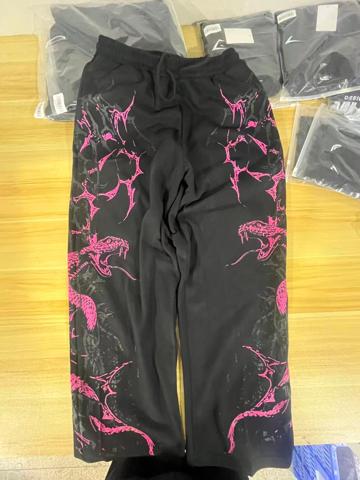 Breathe Divinity · Pantalones