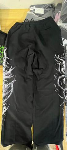 Breathe Divinity · Pantalones