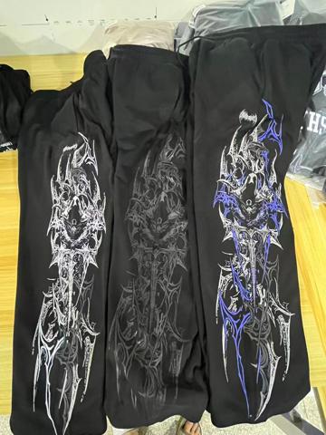 Breathe Divinity · Pantalones