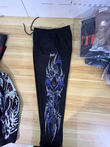 Breathe Divinity · Pantalones