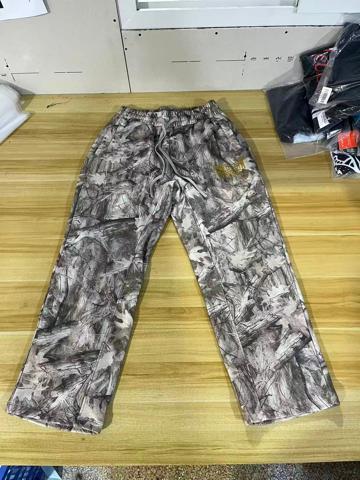YoungLA · Pantalones