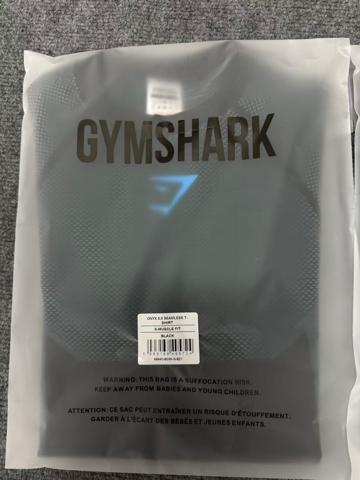 Gymshark · Compresión manga corta